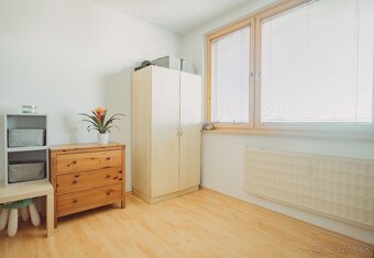 Na predaj Veľkometrážny 4-izbový byt s balkónom vo vyhľadáv - 14