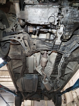 Ford Galaxi 1,9Tdi 85kw 2002 Ghia - 14