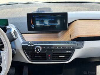 BMW i3 REX BENZÍN PHEV - 14