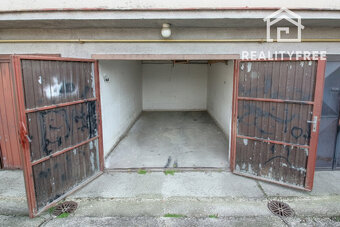 Na predaj 3 izbový byt, kompletne zrekonštruovaný, samostatn - 14