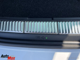 Škoda Superb Combi 2.0 TDI 190k Style - 14