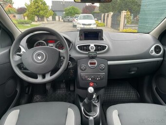 Renault Clio III 1.5 dCi - 14