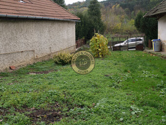 Na predaj stavebný pozemok v obci Kolíňany 1420 m2 - 14