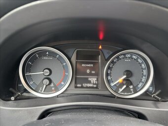 Toyota Auris 1.6 97kW 2013 121844km EXCLUSIVE - 14
