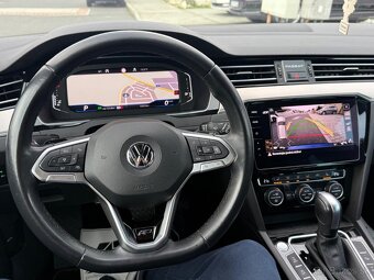 Volkswagen Passat Variant R-Line 2020 - 14