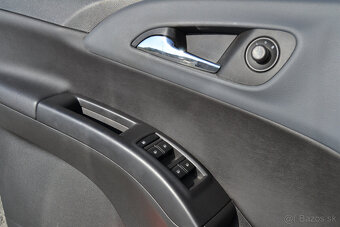 Opel Meriva B, 1,6 CDTI, COSMO, rok 2015, +ŤZ - 14