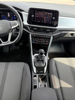 Volkswagen T-Roc 2.0 TDI Style Kupene v SR - 14