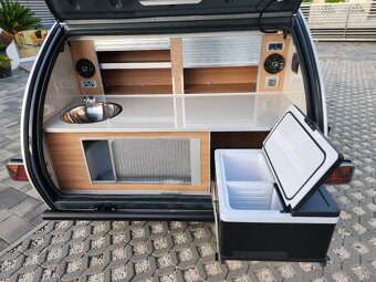 Mini karavan CARETTA 1500 - 14