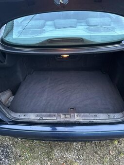 Mercedes E 2,2CDI - 14
