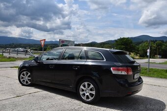 Toyota Avensis Combi - 14