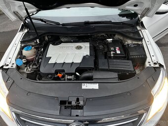 Predám Volkswagen Passat CC 2.0l - 14