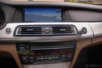 BMW Rad 7 740d xDrive 01/2011 - 14