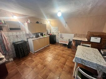 Rodinný dom s veľkým pozemkom - Košická Nová Ves - 14