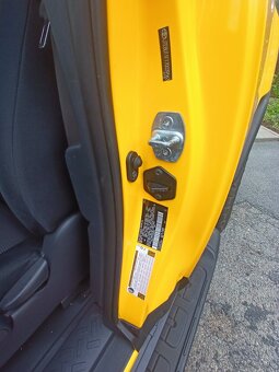 TOYOTA FJ LAND CRUISER 4,0 V6 4x4 LPG 110 000 KM 1 Majitel - 14