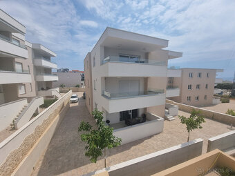 Nový slnečný apartmán v Novalji - PAG - 14