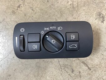 Rozpredam volvo XC60 I 2,4 d4 2008-2016 - 14