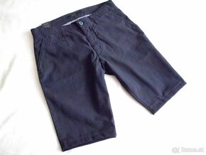 Liu Jo nové pánske krátke chino nohavice M - 14