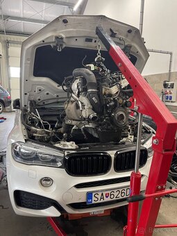 BMW X6 40, 230kW po veľkom servise - 14