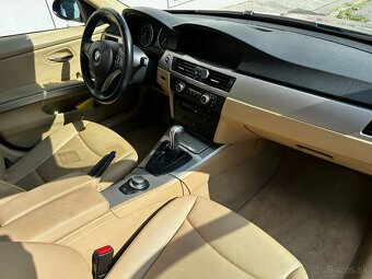 BMW e91 330d xDrive - 14