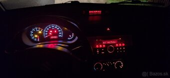 Suzuki Swift 1.3 GLX - 14