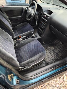 Opel Astra G na náhradné diely - 14