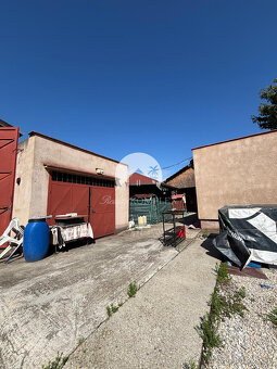 Reality KOMPLEX s.r.o. Vám ponúka na predaj priestranný rodi - 14