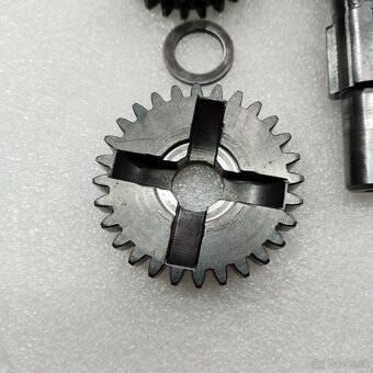 MANET 90 PŘEVODOVKA ORIGINÁL - 14