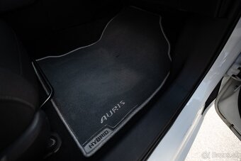 Toyota Auris 1.6 VVT, 97 kW - 14