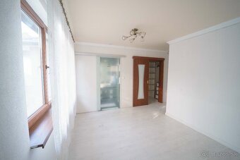 5-izbový rodinný dom pri Podhájskej na predaj - 14