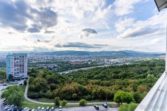 Ponuka na predaj 2 izbový byt  Košice-Dargovských hrdinov, u - 14