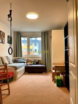 Ponúkame na predaj 3-izbový byt s loggiou a pivnicou – 92 m² - 14