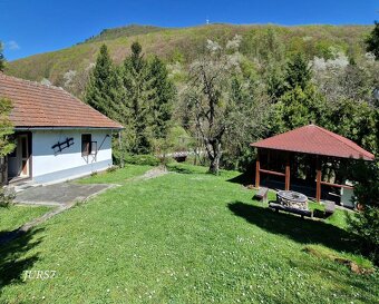 Na celoročné bývanie alebo chalupu – kompletne funkčný dom - 14