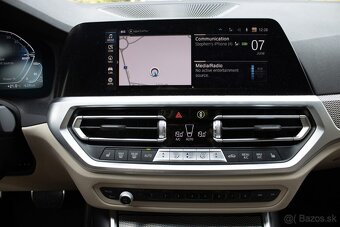 BMW Rad 3 Touring 330e PHEV A/T - 14