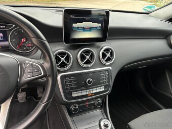 Mercedes A 180d - 14