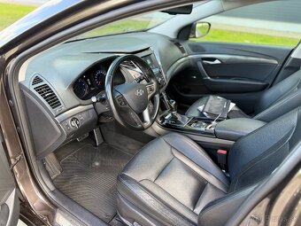 Hyundai i40 1.7 CRDi DCT Premium - Automat, Diesel 104 kW - 14