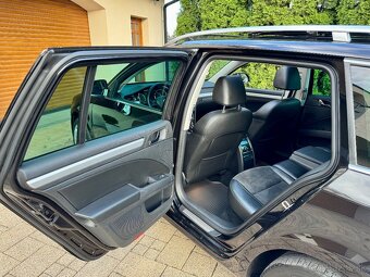 Škoda Superb COMBI 2.0TDi 125kw DSG 4x4+Panorama+Webasto+Top - 14
