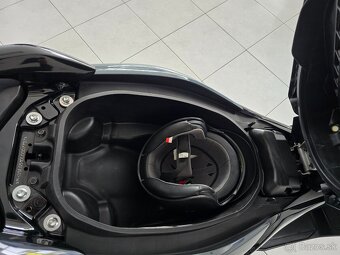 Yamaha N-Max 125 Slovak - 14