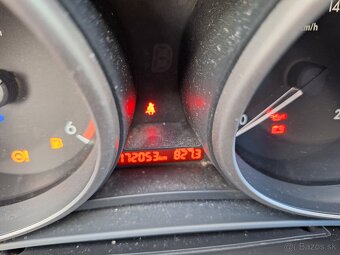Mazda 5,  2015,  1.6 diesel,  7-miestne - 14
