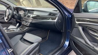 BMW F11 530XD - TIEFSEEBLAU METALLIC (A76) Bradatá Garáž - 14