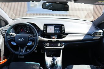 Hyundai i30N 2.0 T-GDi N Performance - 14