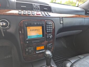 Predám  Mercedes-Benz S trieda Sedan 320 CDI A/T - 14