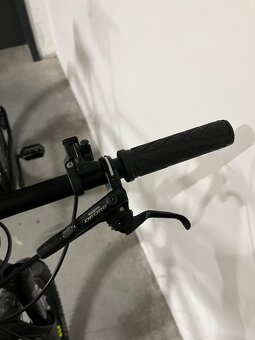Horský bicykel CUBE Reaction Race v TOP stave - 14