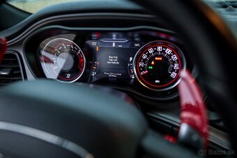 DODGE CHALLENGER R/T 5.7 V8 2023/3 28800km - 14