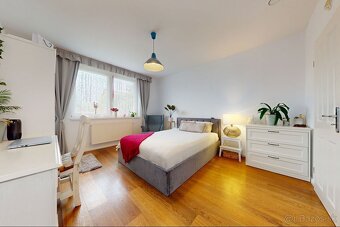 Nádherný rodinný dom v Malinove - 14