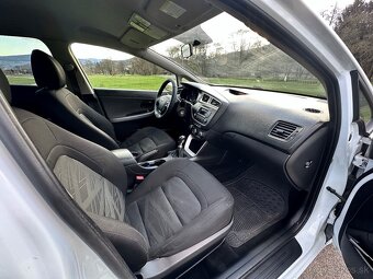 KIA Ceed 1.6 CRDi 94kw, Combi - 14