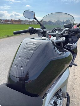 Yamaha FZ6 Fazer - 14