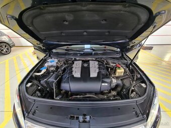 Volkswagen Touareg II 3.0 V6 TDI 193kw BMT 4MOTION R-LINE - 14