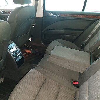 SUPERB 2.0 TDI 4x4 - 14