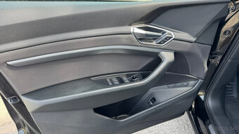 Audi E-tron 50 quattro Advanced - 14