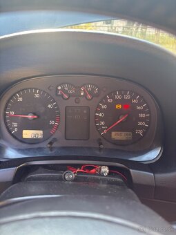 Predám golf 4 1.9 tdi 66kw agr  STK Ek do 10.2026Je na ňom - 14